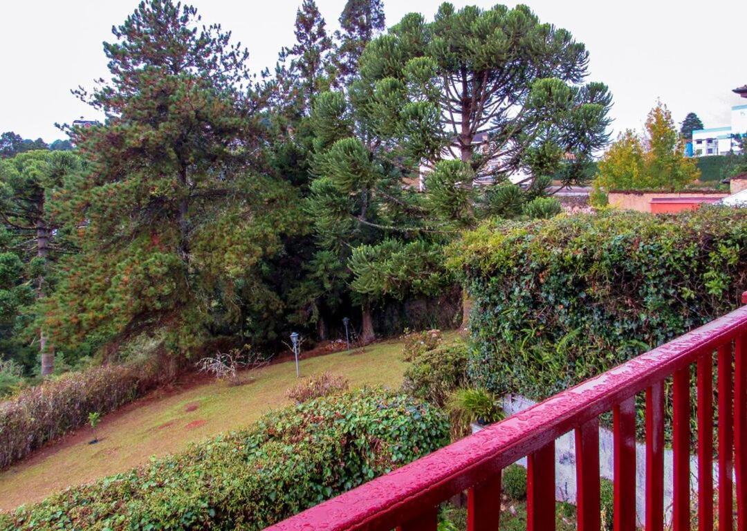 הוילה Chale Com Lareira E Wi-Fi Em Campos Do Jordao - Sp מראה חיצוני תמונה